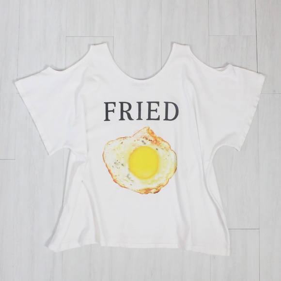 Wildfox Tops - Wildfox NWT Fried Cold Shoulder White T-Shirt sz S